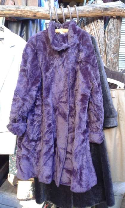 Vintage Elegant Deep Purple Plum Faux Fur Coat Size 40 Excellent Condition ( will fit 14 to 16)