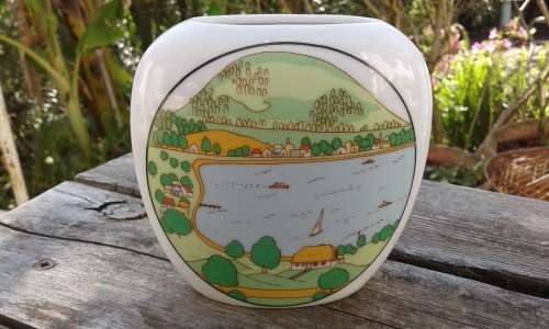Vintage German Porcelain Vase 11cm x 12cm