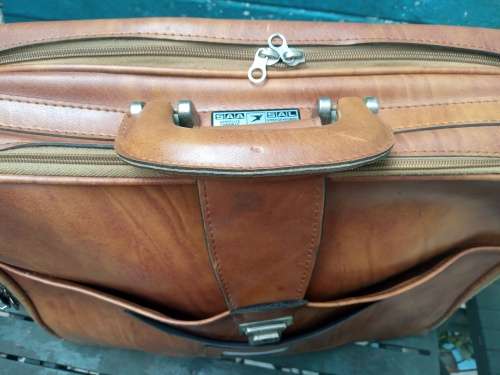 Fantastic Vintage Brown Vinyl SAL/SAA Pilot`s Cabin Luggage Bag
