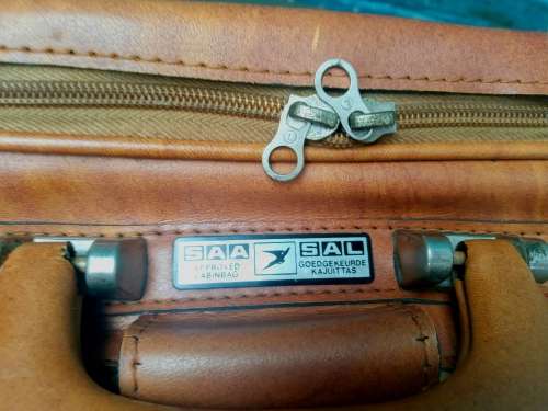 Fantastic Vintage Brown Vinyl SAL/SAA Pilot`s Cabin Luggage Bag
