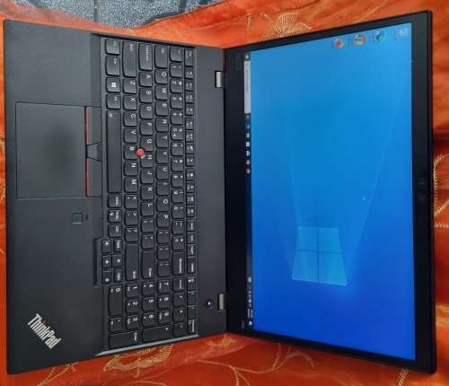 **EXCELLENT**LENOVO T580**8th GEN i5**16GB DDR4**256 SSD**15.6` FULL HD**