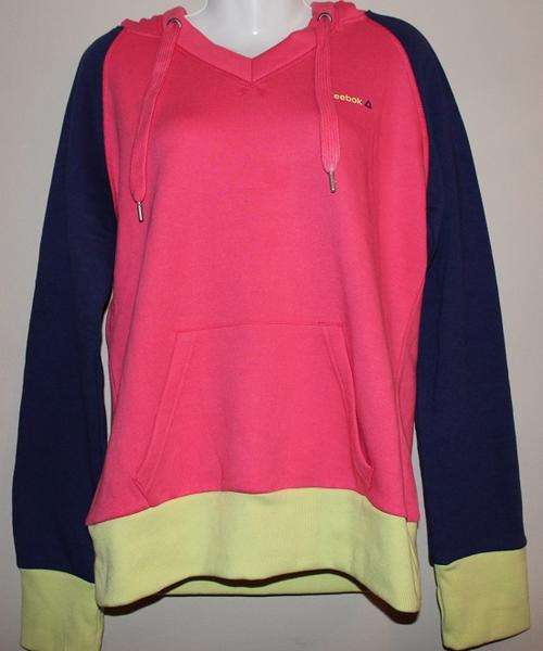 LADIES AUTHENTIC REEBOK HOODIE (SIZE LARGE )