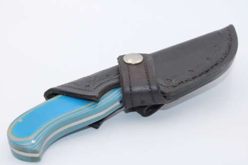 Coleman Hand Hunting Knife + Mini Maglite