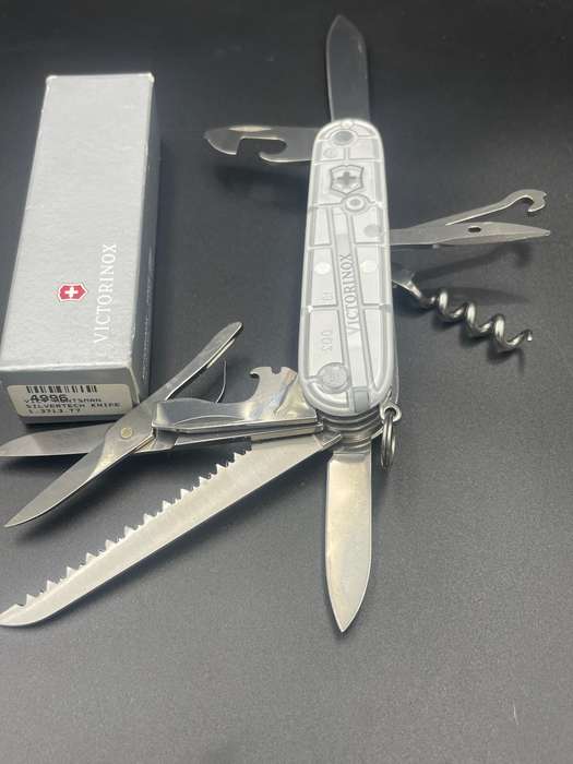 Victorinox Huntsman Silvertech Brand new in Box