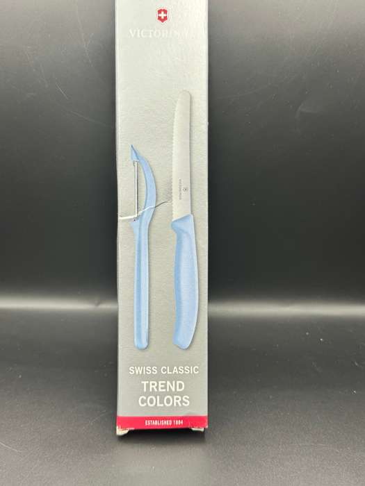 Victorinox Swiss Classic Paring Knife Set w/Peeler 2 Piece - Blue