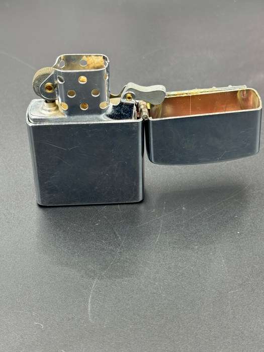 Zippo Lighter Wild West Emblem 1996 Design