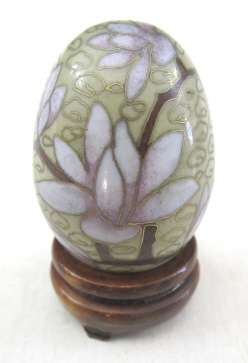 Chinese cloisonne egg with stand (2)