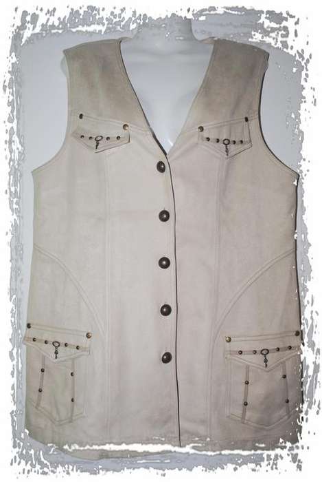 SUEDE FEEL SLEEVELESS TOP - LARGE