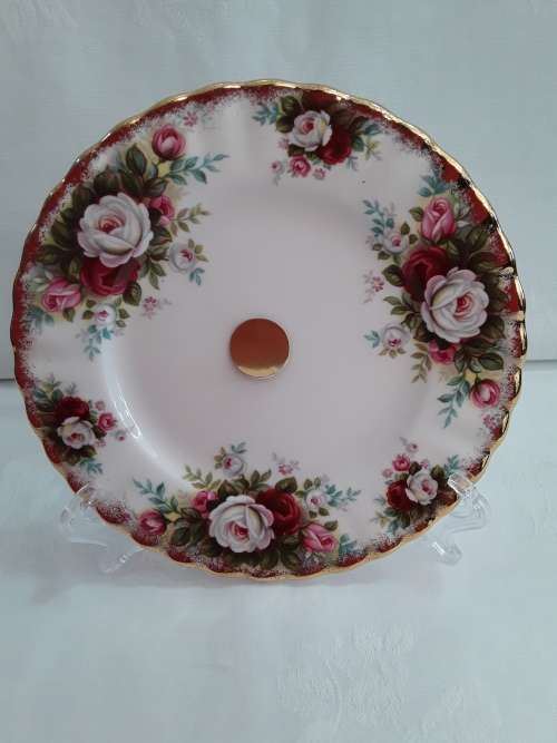 Royal Albert   ''Celebration''  Side  Plate