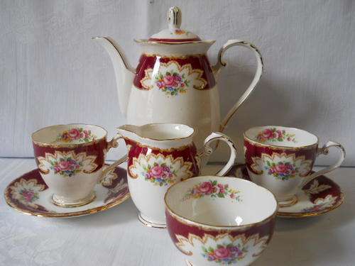 Royal  Grafton  ''Academy''    -  7pc  -  Coffee 4 Two
