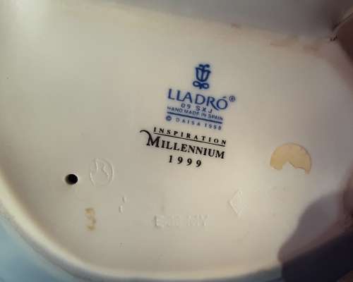 Lladro  ``MILLENIUM``  Figure   -  RUDUCED