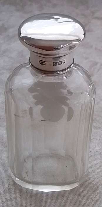 London  1905  Silver Top Bottle