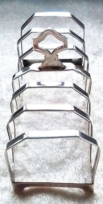 Sheffield  1935  -  6  Slice  -  Toast  Rack