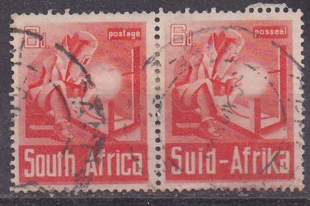 Union of SA 1941-42 large war effort issue 6d pair FU
