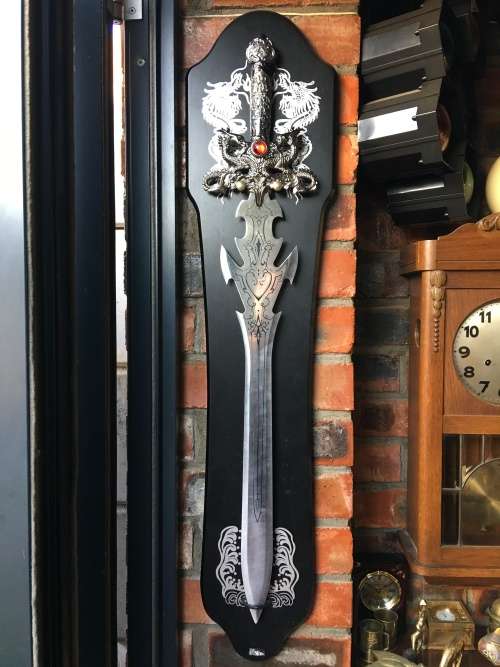 WOW !! STUNNING DISPLAY SWORD ON A HANGING WOODEN BASE