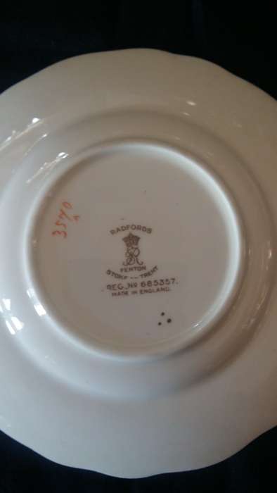 Stunning Antique Radfords Saucer (Fenton) Stoke On Trent Reg no: 685357 Made In England(2)