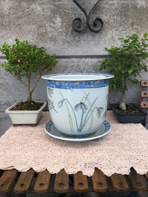 WOW !!! STUNNING LARGE HAND PAINTED CERAMIC PLANTER WITH DRIP TRAY BY LINTURN TRADING POTTERY marked