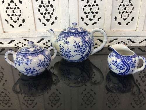 Beautiful c1958 Kutani Japan Marked Blue Prunus  Porcelain Tea Pot Sugar & Creamer .Marks on Base