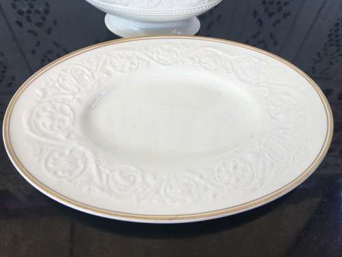 Large Vintage?Antique Wedgwood Petricia USA DES Pat 74009 Barlaston Gravy Dish on Plate
