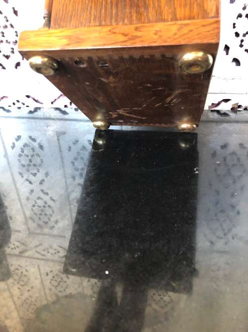 STUNNING !!!!  MENDELSOHN and SONS CHIMING BRACKET MANTLE CLOCK  - KEY INCLUDED !!!! - TRUE CLASSIC