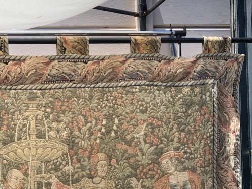WHAT A BEAUTY !!!! STUNNING LARGE FRENCH MEDIEVAL AUBUSSON /TAPESTRY WALL HANGING 1540 X 1540mm
