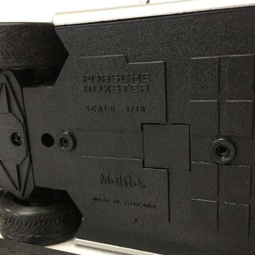 Maisto Porsche Boxster model car - scale 1/18