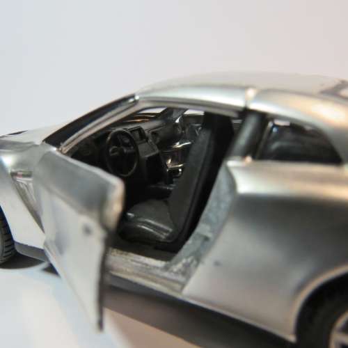 Maisto 2009 Nissan GT-R model car - Scale 1/40 - Pull back action