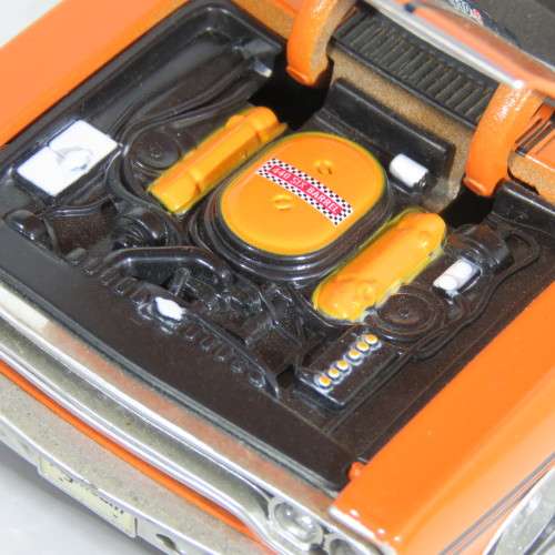 Maisto 1970 Plymouth GTX model car in box - Scale