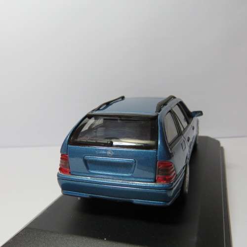 Mini Champs Mercedes-Benz C180 model car - Scale 1/43