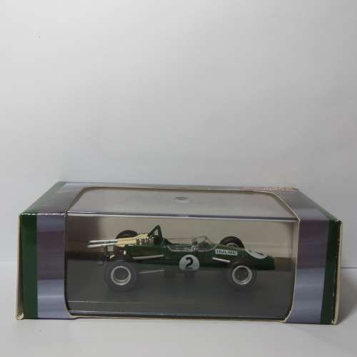 1967 Brabham Repco BT24 Formula 1 model car #2 Denny Hulme - Atlas Editions