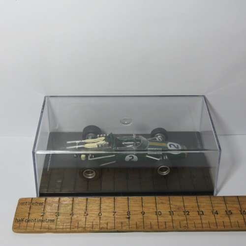 1967 Brabham Repco BT24 Formula 1 model car #2 Denny Hulme - Atlas Editions