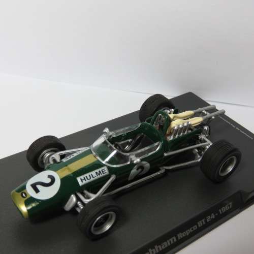 1967 Brabham Repco BT24 Formula 1 model car #2 Denny Hulme - Atlas Editions