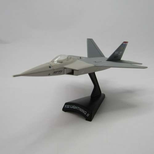 US Air Force F22 Lighting die-cast plane - scale 1/145