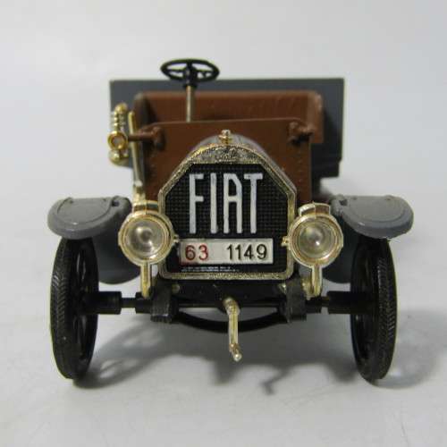 Rio Autocarro 18 BL die-cast model truck - scale 1/43 - some pieces missing