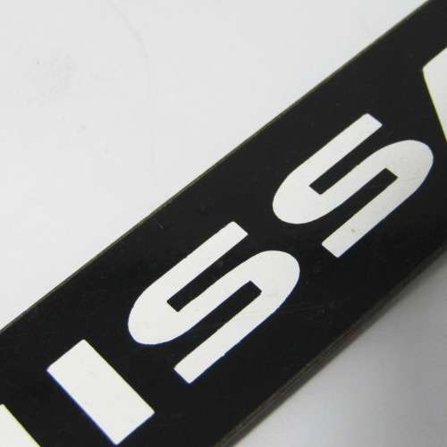 Nissan 1400 bakkie plastic car badge