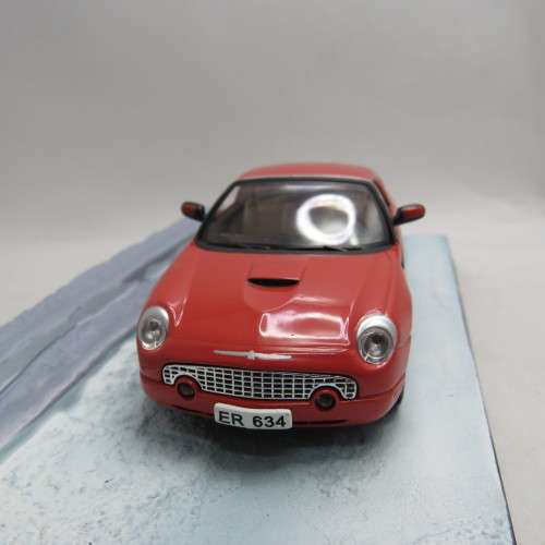 James Bond 007 Ford Thunderbird model car - Die another day