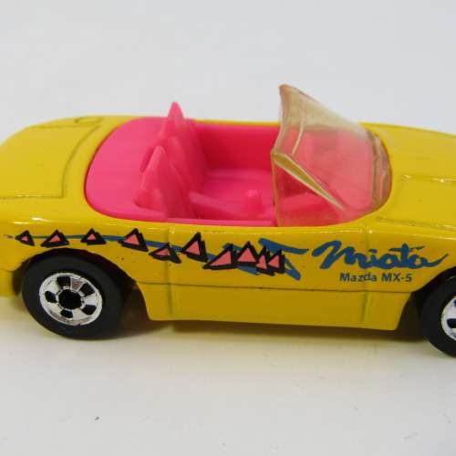 1992 Hot Wheels Mazda MX-5 toy car - Malaysia
