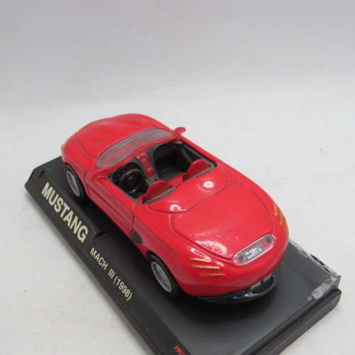 NewRay 1998 Mustang Mach 3 model car - Scale 1/43