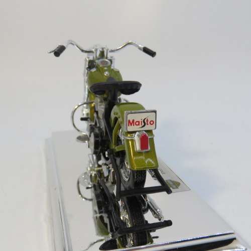 Maisto 1953 Harley Davidson 74 FL Hydra Glide model motorcycle in box - Scale 1/18