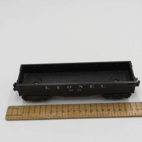 Vintage Lionel #6032 Gondola car in box - O-gauge