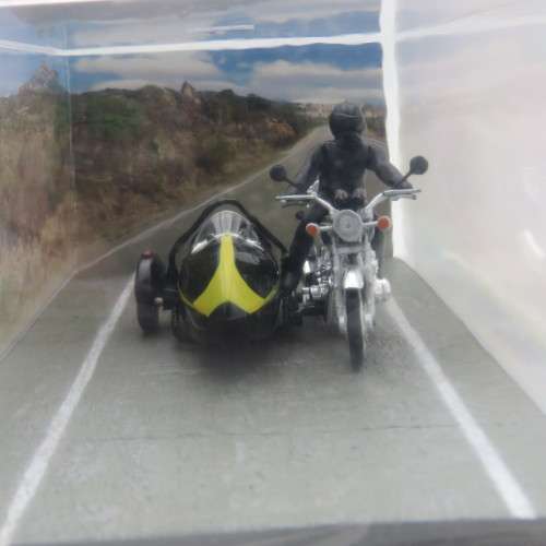 James Bond 007 Kawasaki Z900 motorcycle with sidecar model - The spy who loved me