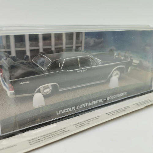 James Vond 007 Lincoln continental model car - Goldfinger