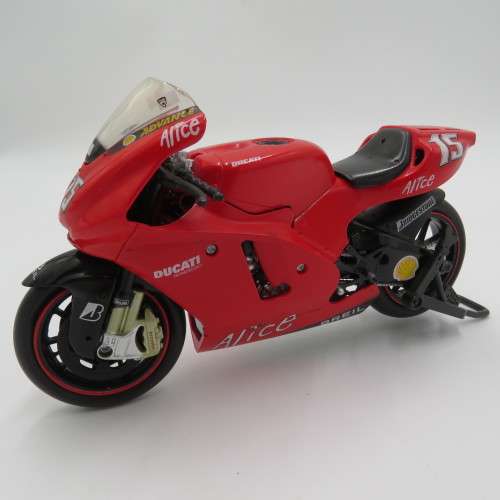 NewRay Ducati Desmosedici GP06 model motorcycle - #15 Sete Gibernau - Scale 1-12