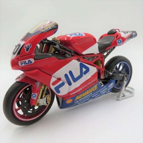 NewRay Ducati 999 racing model motorcycle - #100 Neil Hodgson - Scale 1/12