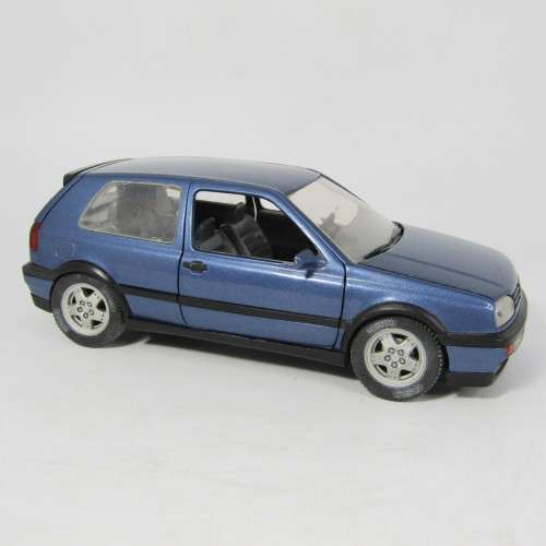 Schabak Modell #400 Volkswagen Golf VR6 model car - scale 1/24