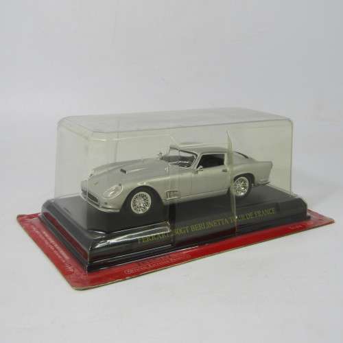 Ferrari 250 GT Berlinetta Tour de France die-cast model car - scale 1/43