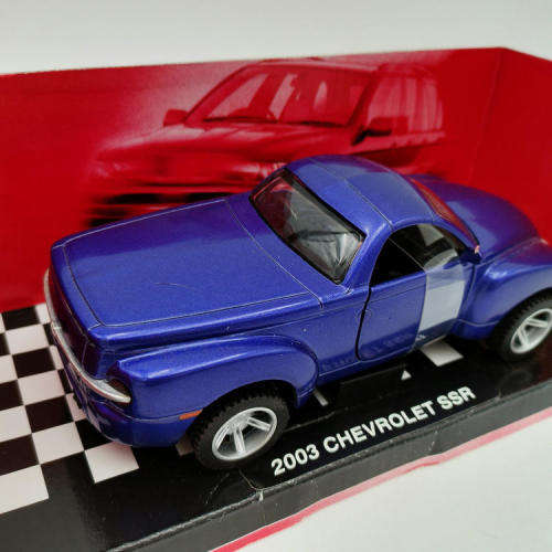 NewRay 2003 Chevrolet SSR die-cast model car - scale 1/32