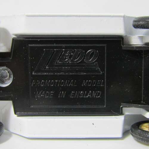 Lledo 1920 Ford Model T van - Heinz Baked Beans model car in box