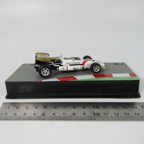 Formula 1 BRM P153 - 1970 die-cast racing model car - #1 Pedro Rodriguez - scale 1/43