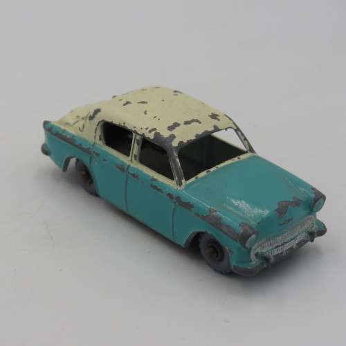 Lesney Matchbox #43 Hillman Minx toy car